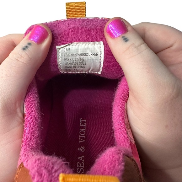 Chelsea & Violet Women’s Lola Pink Multi Floral Print Sneakers Groovy Size 9 - Picture 8 of 12